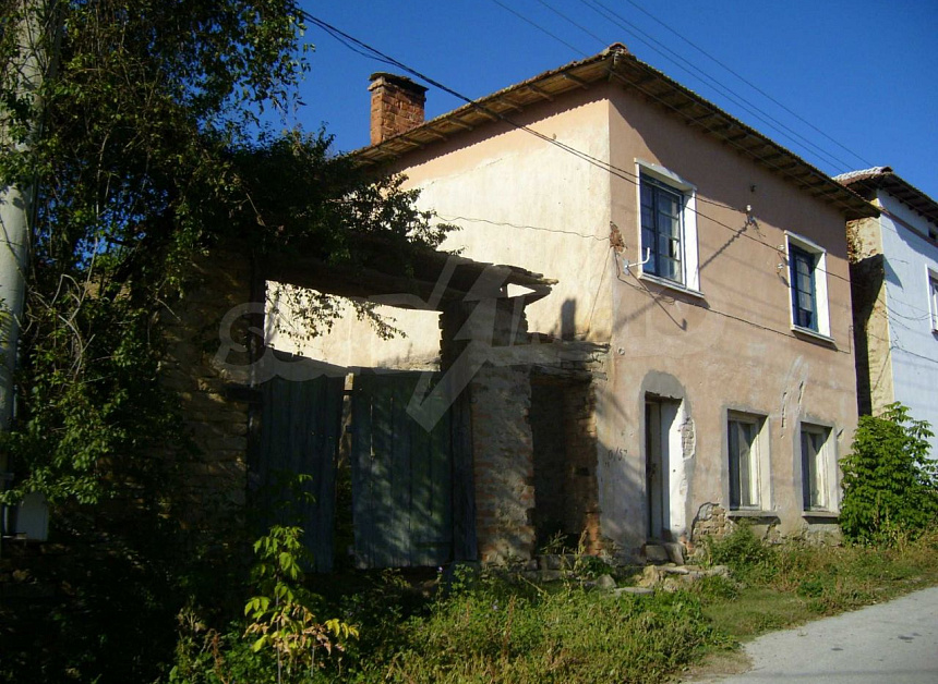 Дом в Велико Тырново, Болгария, 100 м2