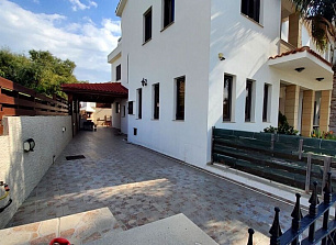 Дом в Ларнаке, Кипр, 290 м2