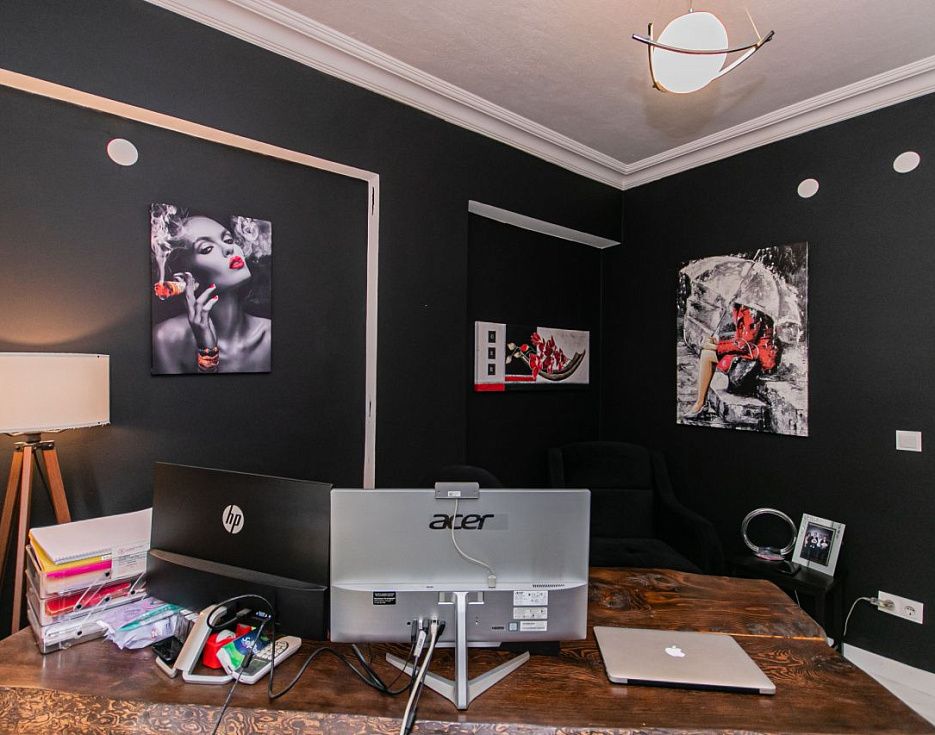 gallery
