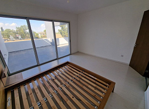 Апартаменты в Ларнаке, Кипр, 98 м2