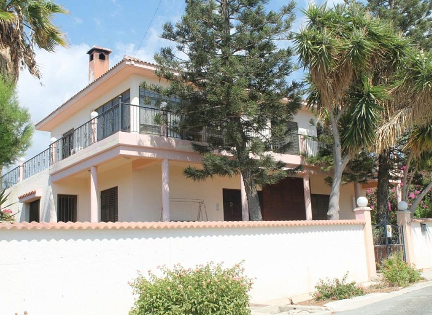 Дом в Лимасоле, Кипр, 350 м2
