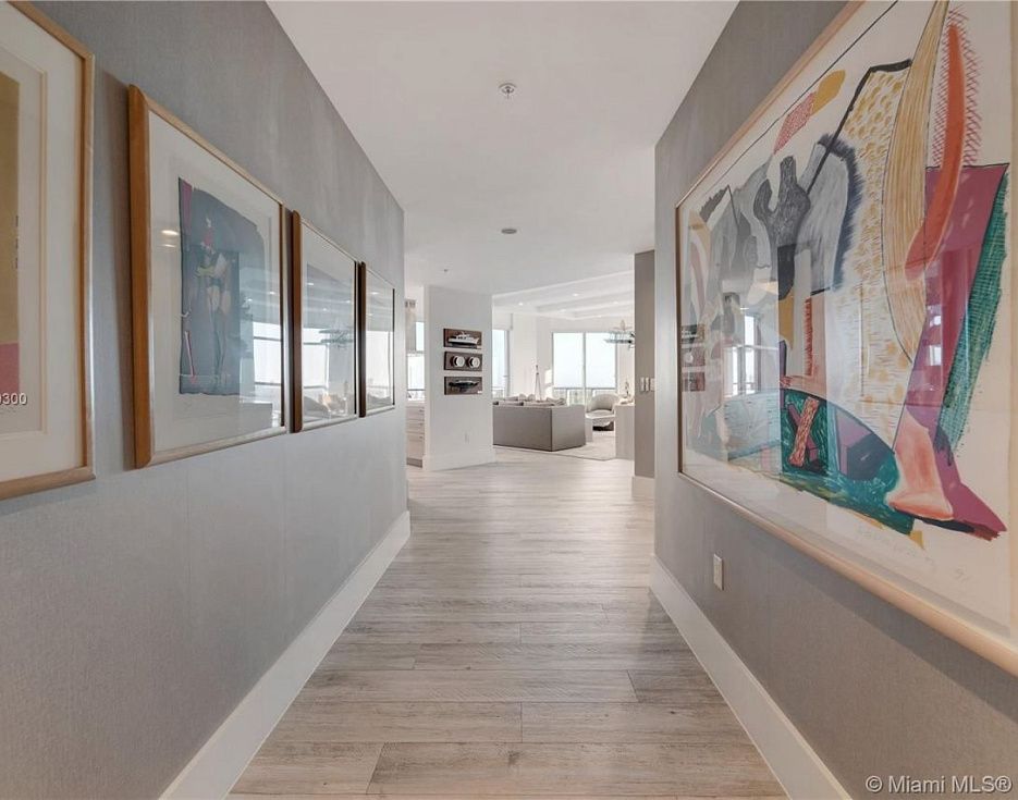 gallery