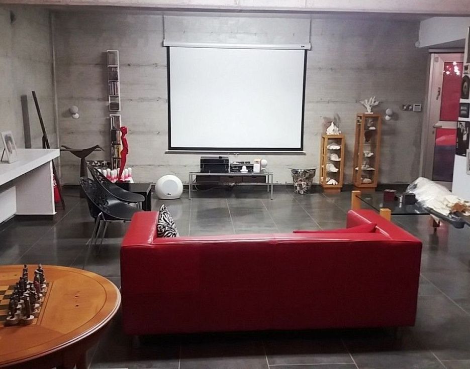 gallery