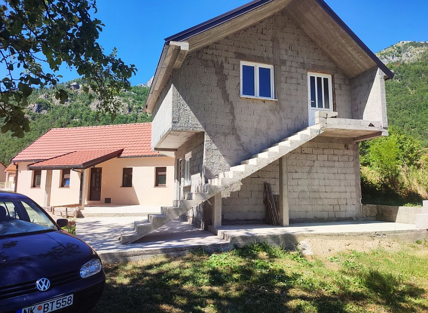 Дом в Никшиче, Черногория, 153 м2