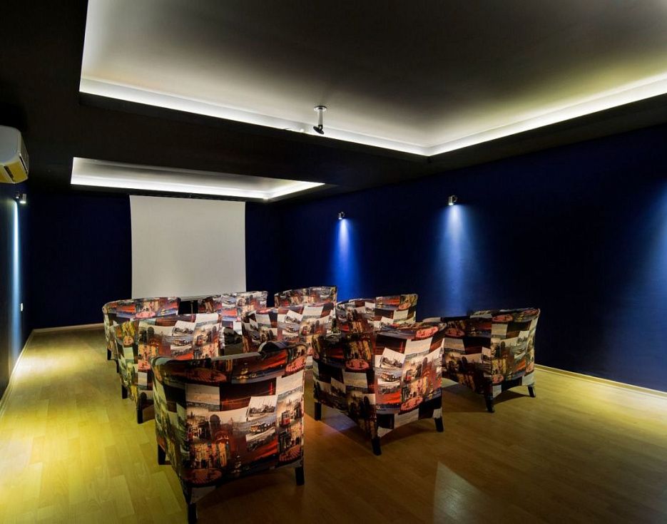 gallery