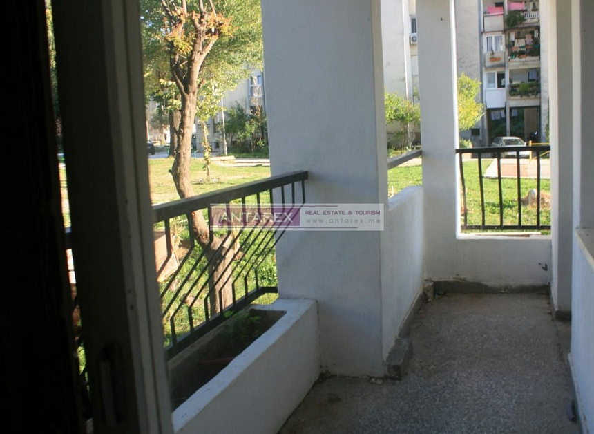Апартаменты в Тивате, Черногория, 58 м2