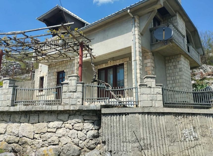 Дом в Никшиче, Черногория, 160 м2