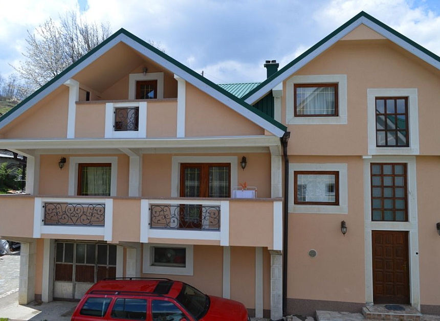 Дом в Жабляке, Черногория, 320 м2