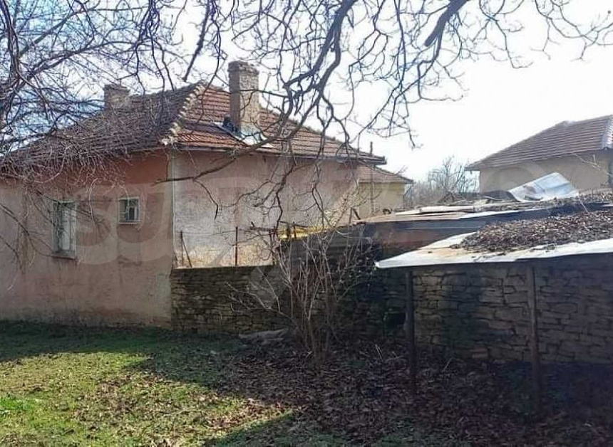 Дом в Велико Тырново, Болгария, 75 м2
