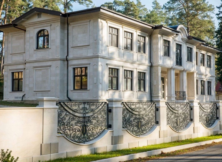 Дом в Юрмале, Латвия, 7 614 сот.
