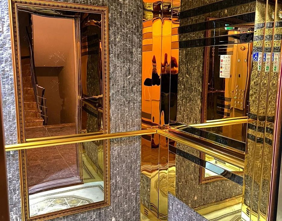 gallery