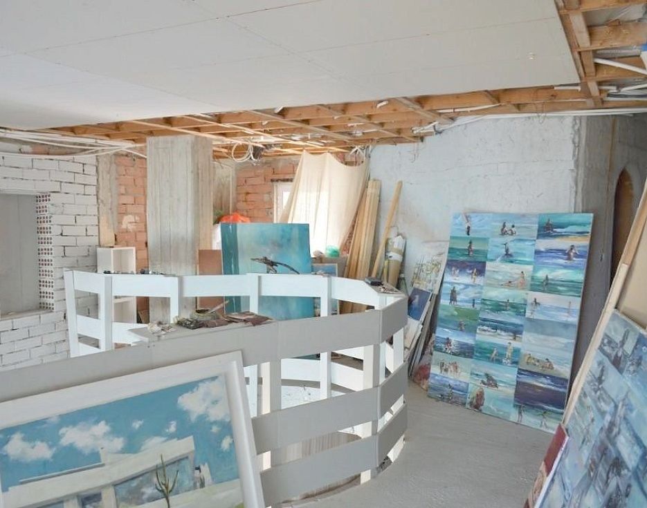 gallery