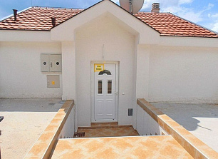 Дом в Херцег-Нови, Черногория, 174 м2