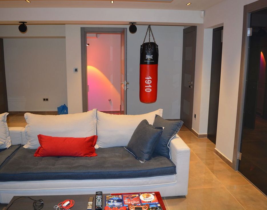 gallery