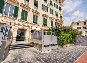 Апартаменты в Генуе, Италия, 100 м2