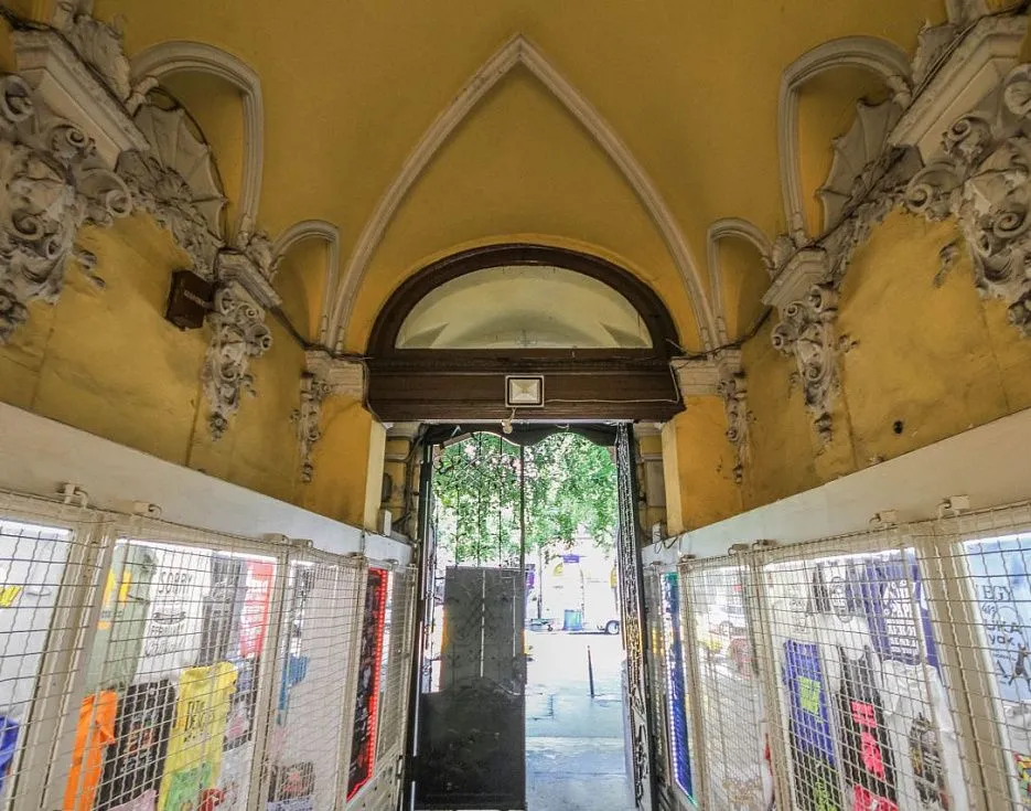 gallery