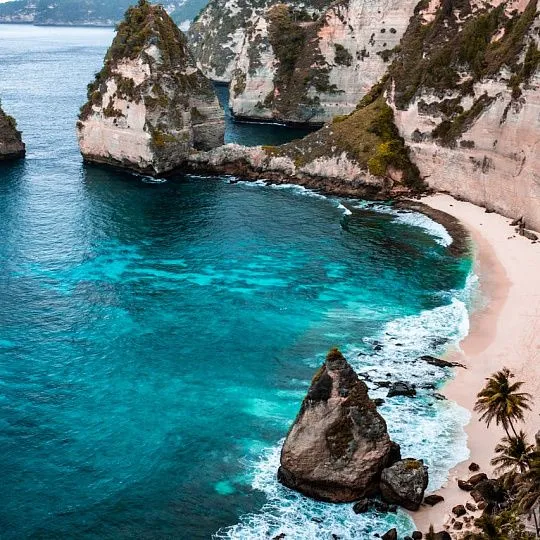 Какие документы нужны, чтобы застраховать недвижимость в Индонезии?