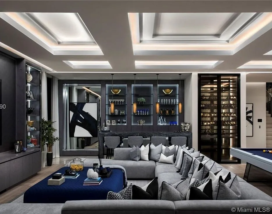 gallery